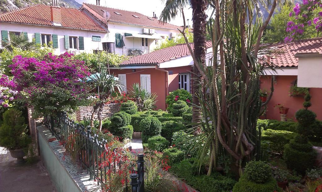 Apartment City Garden Kotor Pokoj fotografie